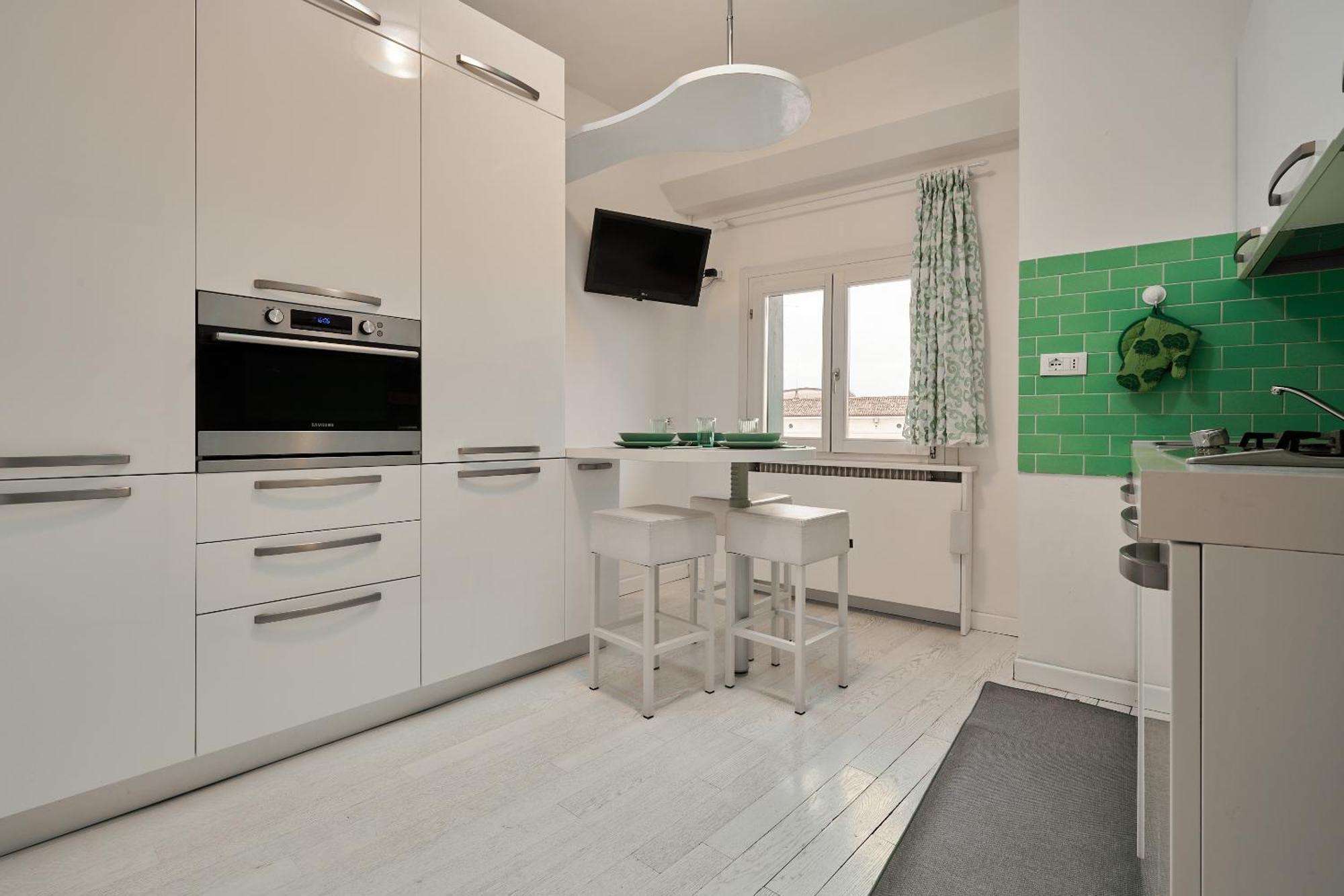 Apartment Attico Di Piazza Cima