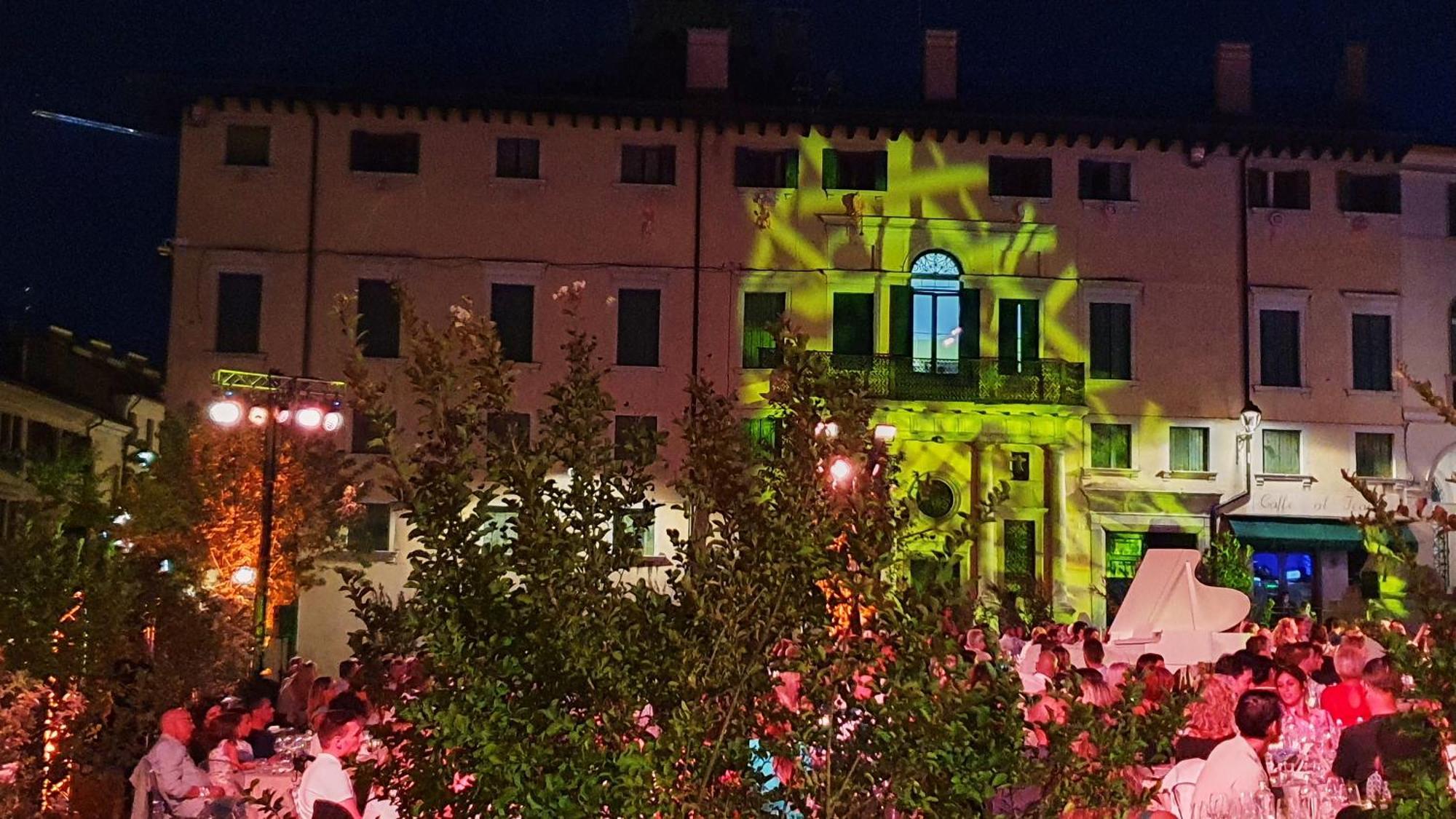 Attico Di Piazza Cima Apartment *