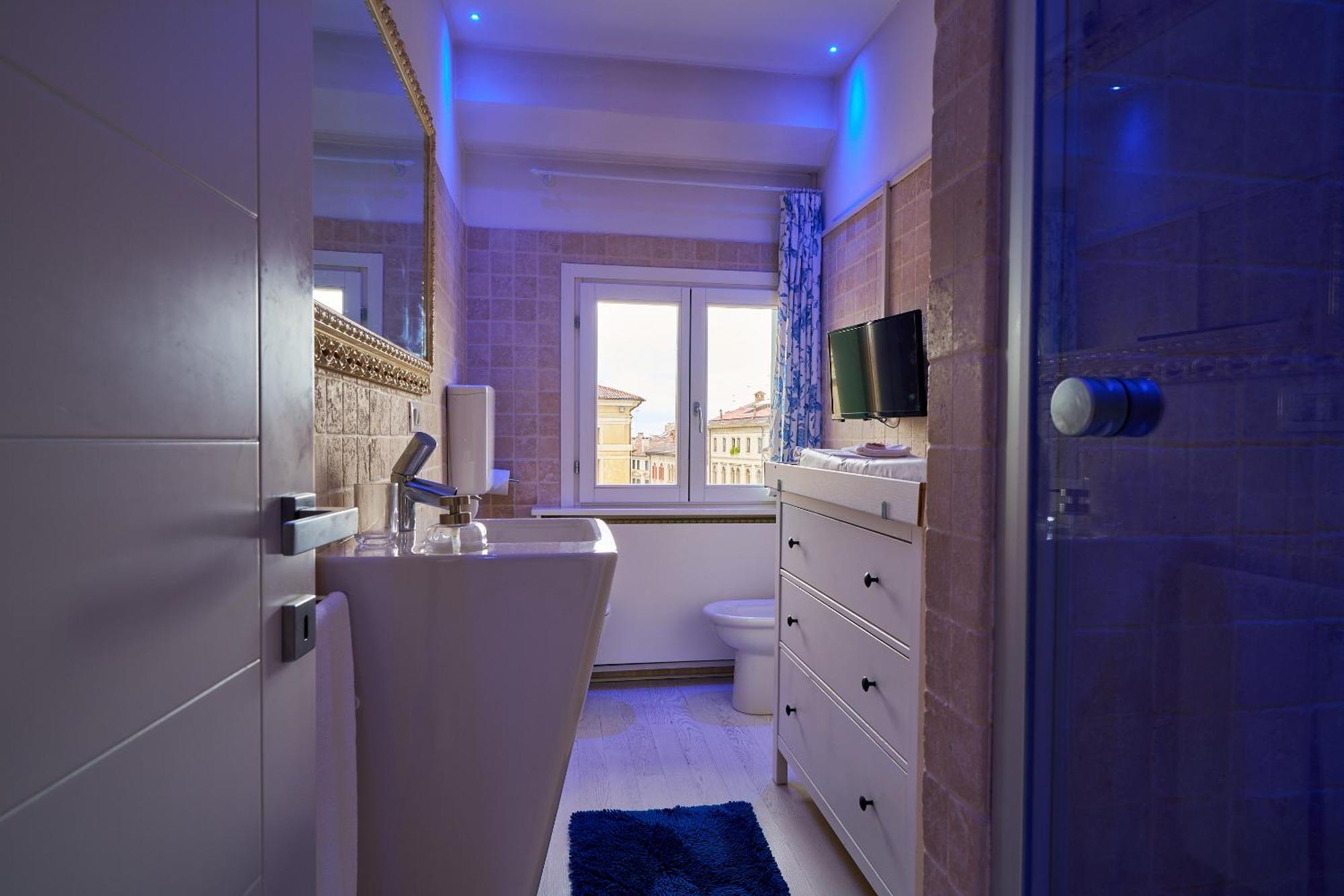 Attico Di Piazza Cima Apartment